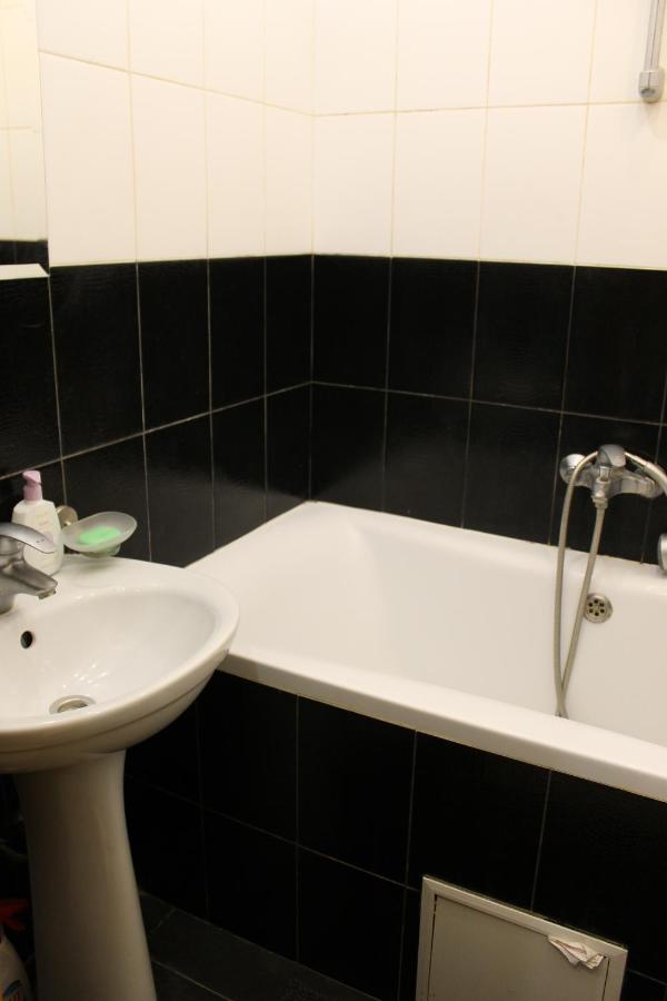 Studio apartment Τσέρνιγκοφ Εξωτερικό φωτογραφία